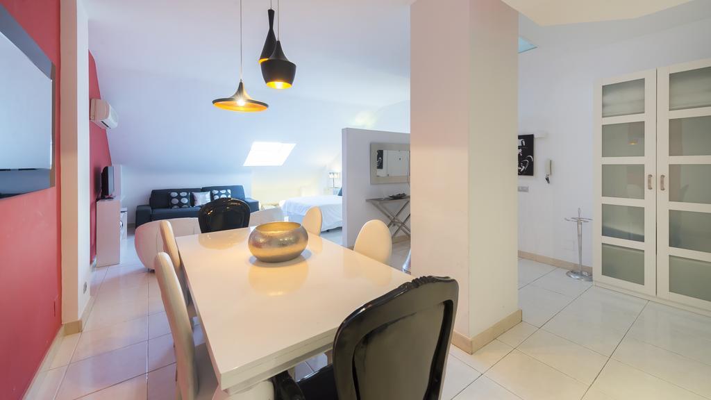 Ferienwohnung Wootravelling Plaza De Oriente Homtels Madrid Exterior foto